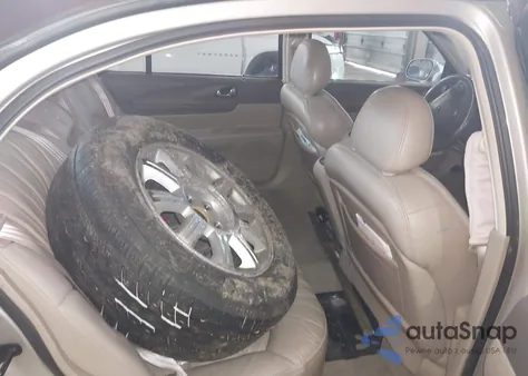 2000 Lincoln Continental z USA, uszkodzony, nr VIN 1LNHM97V5YY861793